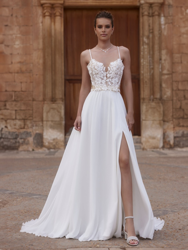 Bianco Evento Karin Bruidsrok main product photo
