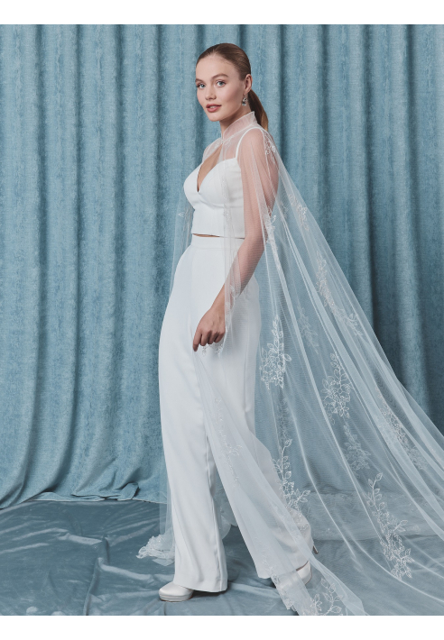 Poirier C-75107 Cape ()